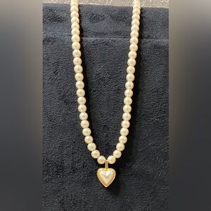 Vintage Faux Pearl Bead Necklace Choker Heart Pendant Costume Jewelry
